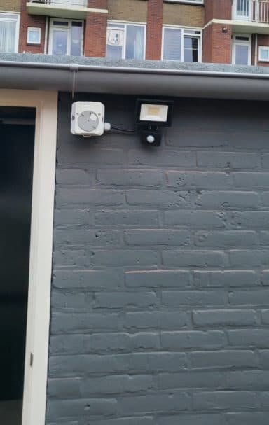 Project image-384x607.jpg uitgevoerd door De Elektricien