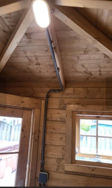 Project image-384x647.jpg uitgevoerd door De Elektricien